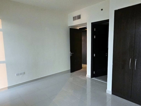 Bedroom with built in wardrobe, 3 bedroom apartment for rent, Tala Tower