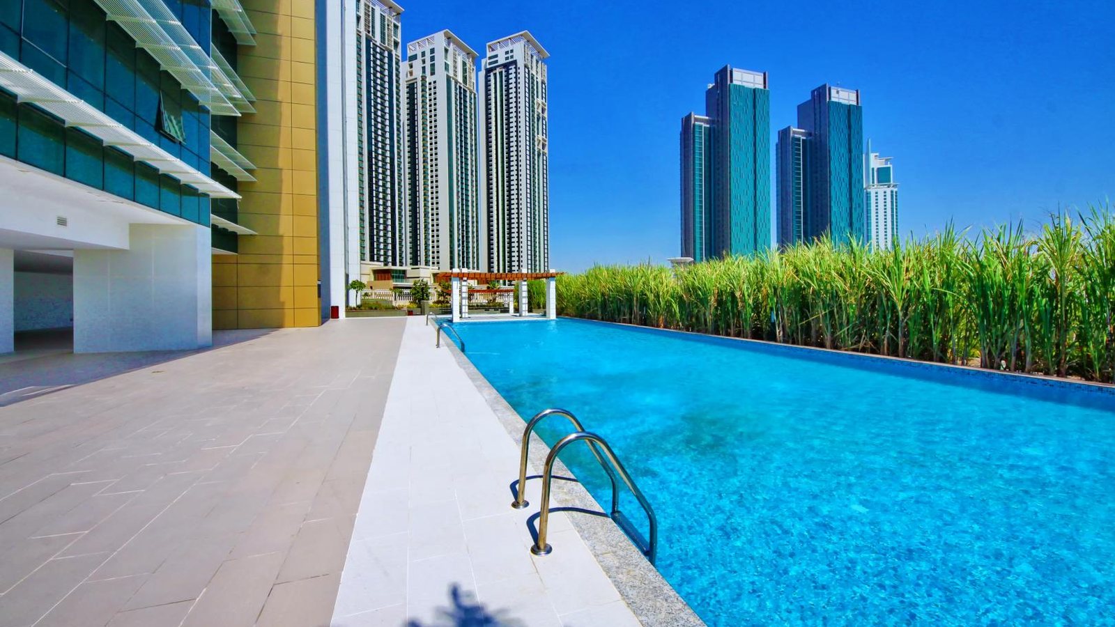 Swimming pool at Tala Tower, Marina Square, Al Reem Island